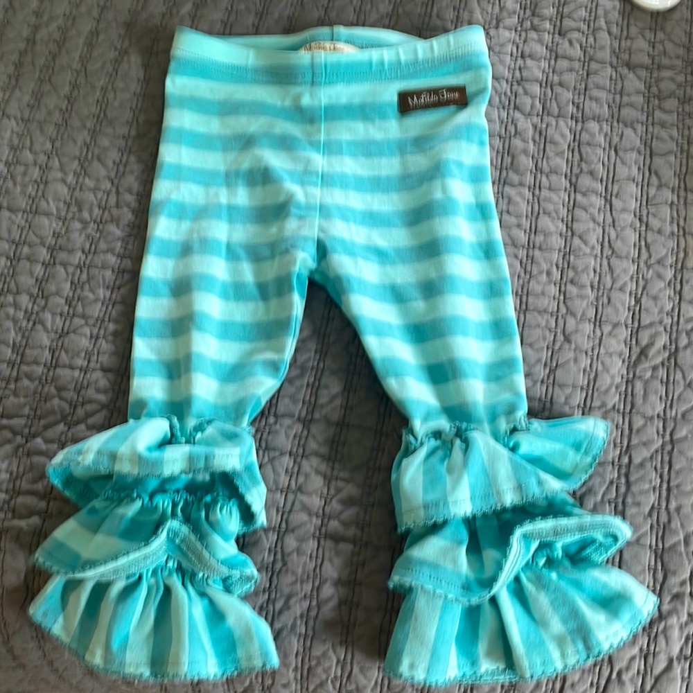 Matilda Jane ruffled pants great condition